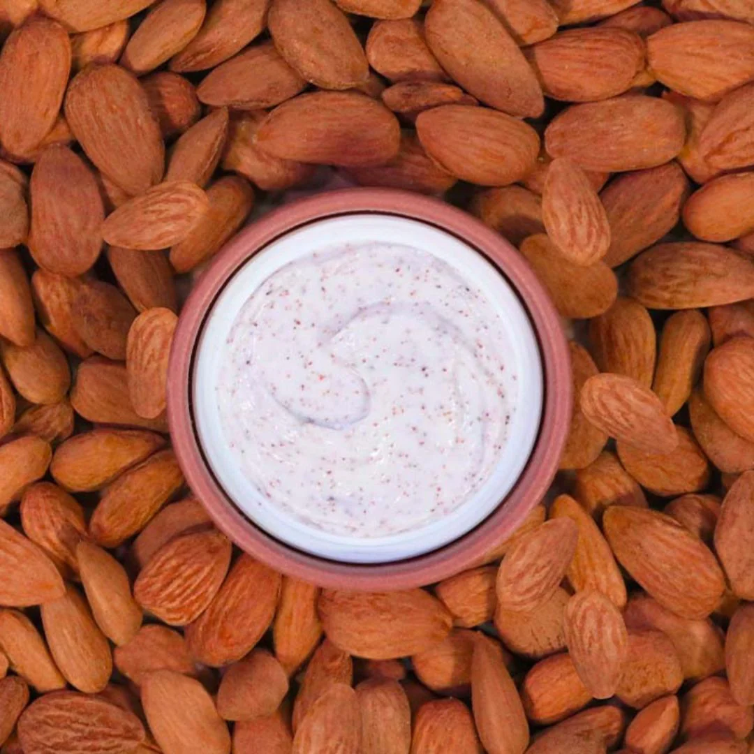 Exfoliant Grains et son pot design réutilisable