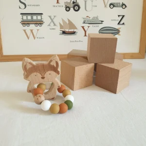 Hochet en bois Renard