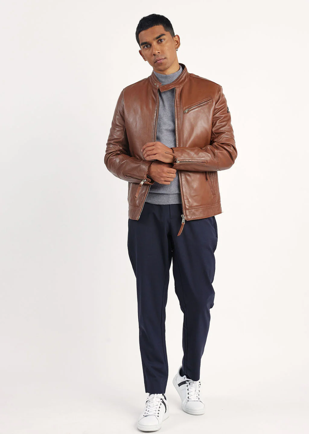 Cuir marron TRUST VICTORY