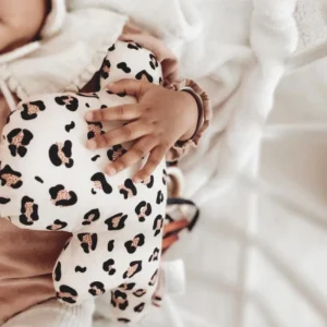 Doudou musical Minibam Baker