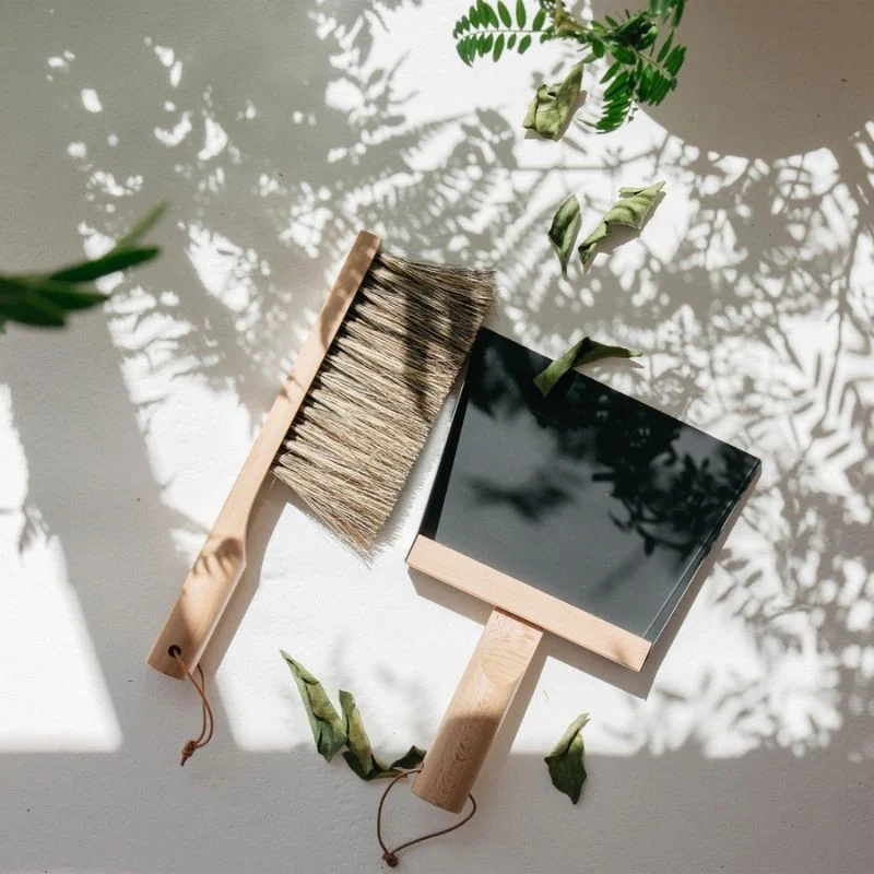 Coffret pelle à poussière et balayette "Clynk"