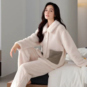Ensemble pyjama polaire pour femme