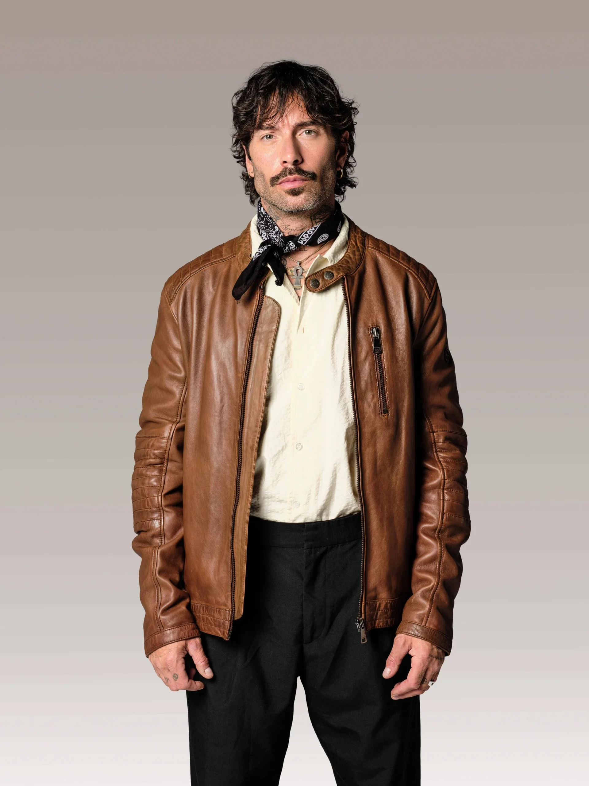 Blouson en cuir marron FORMULA STOWN – Image 3