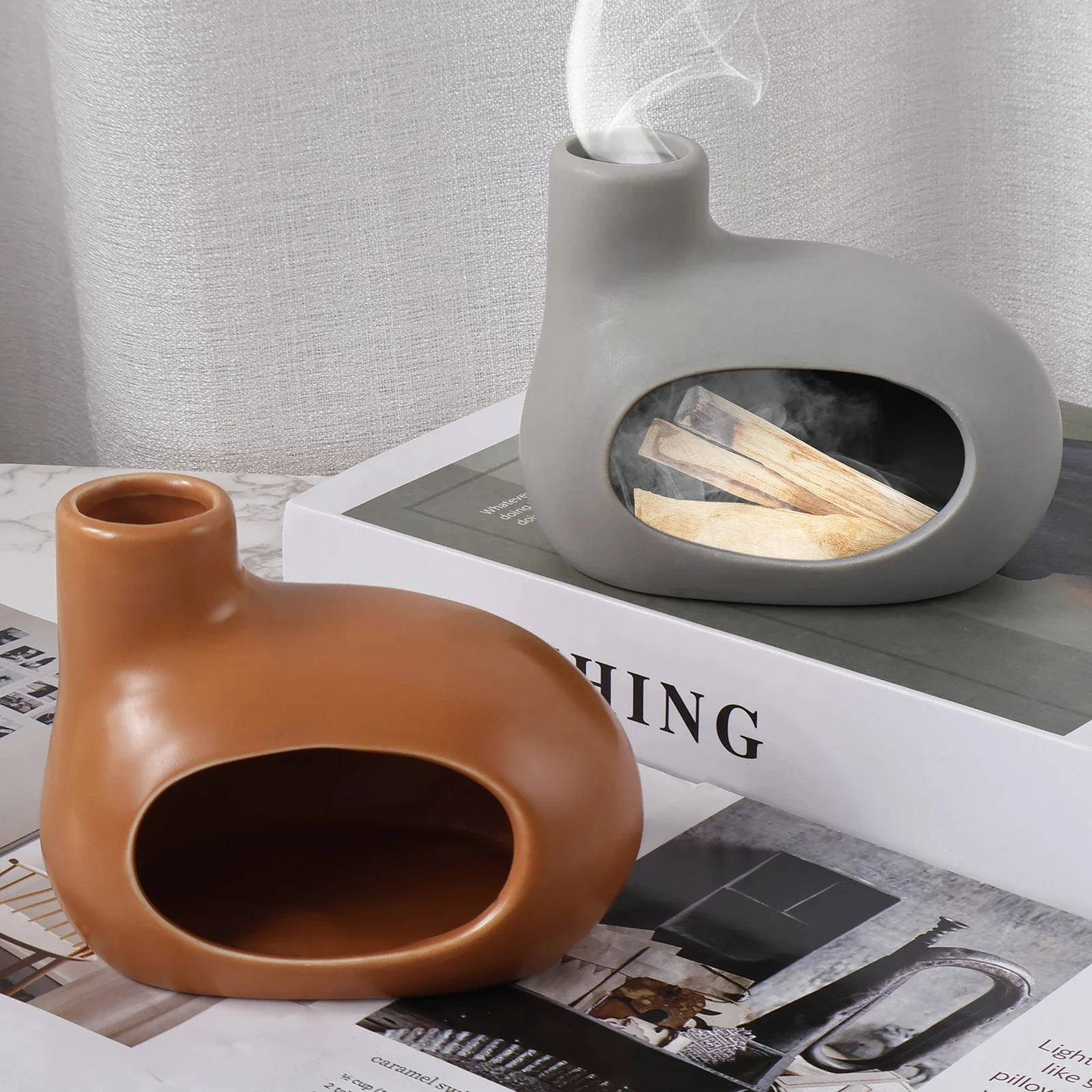 Lot de deux portes encens avec petite cheminée