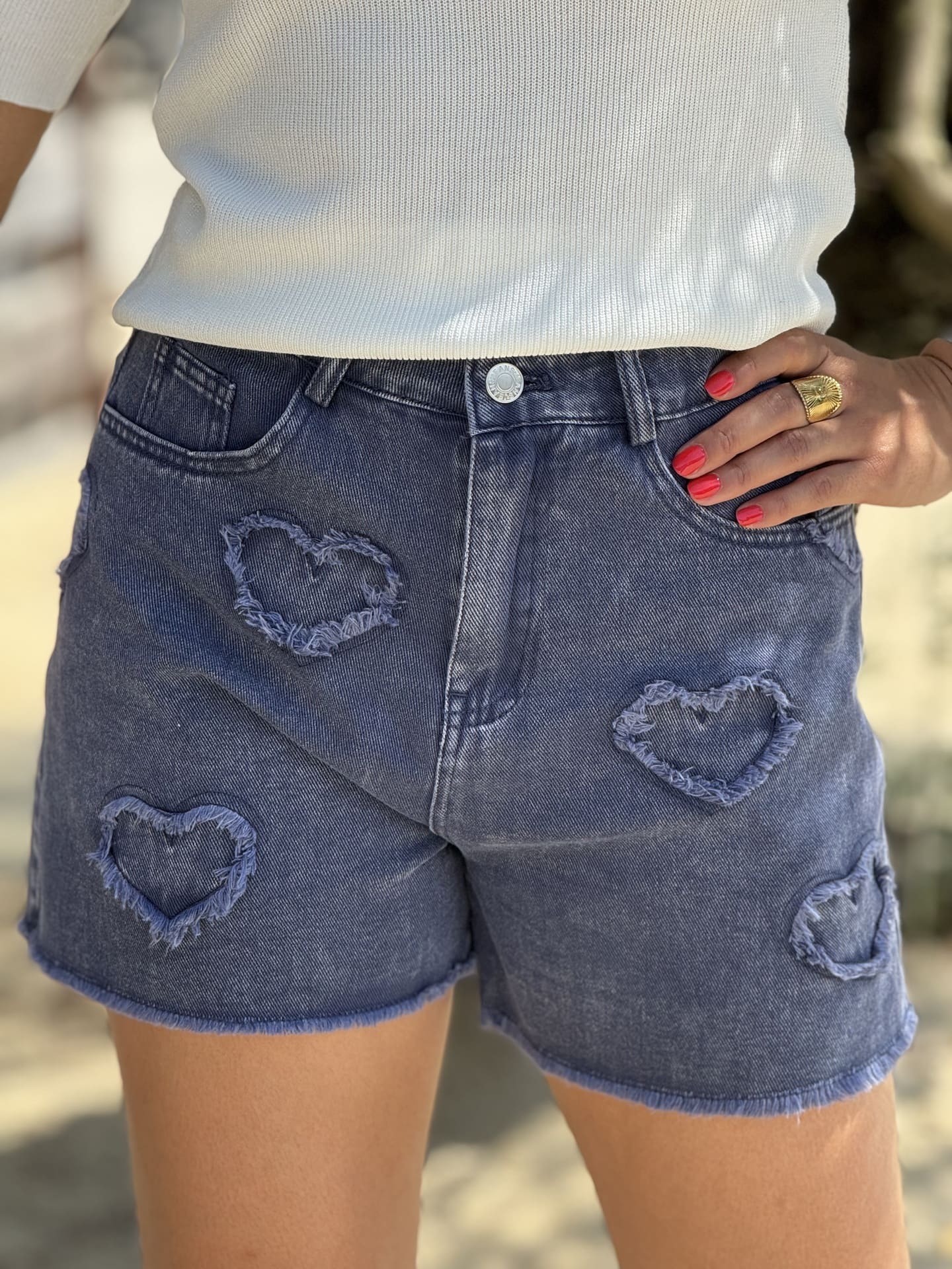 Short Alvine – Image 5