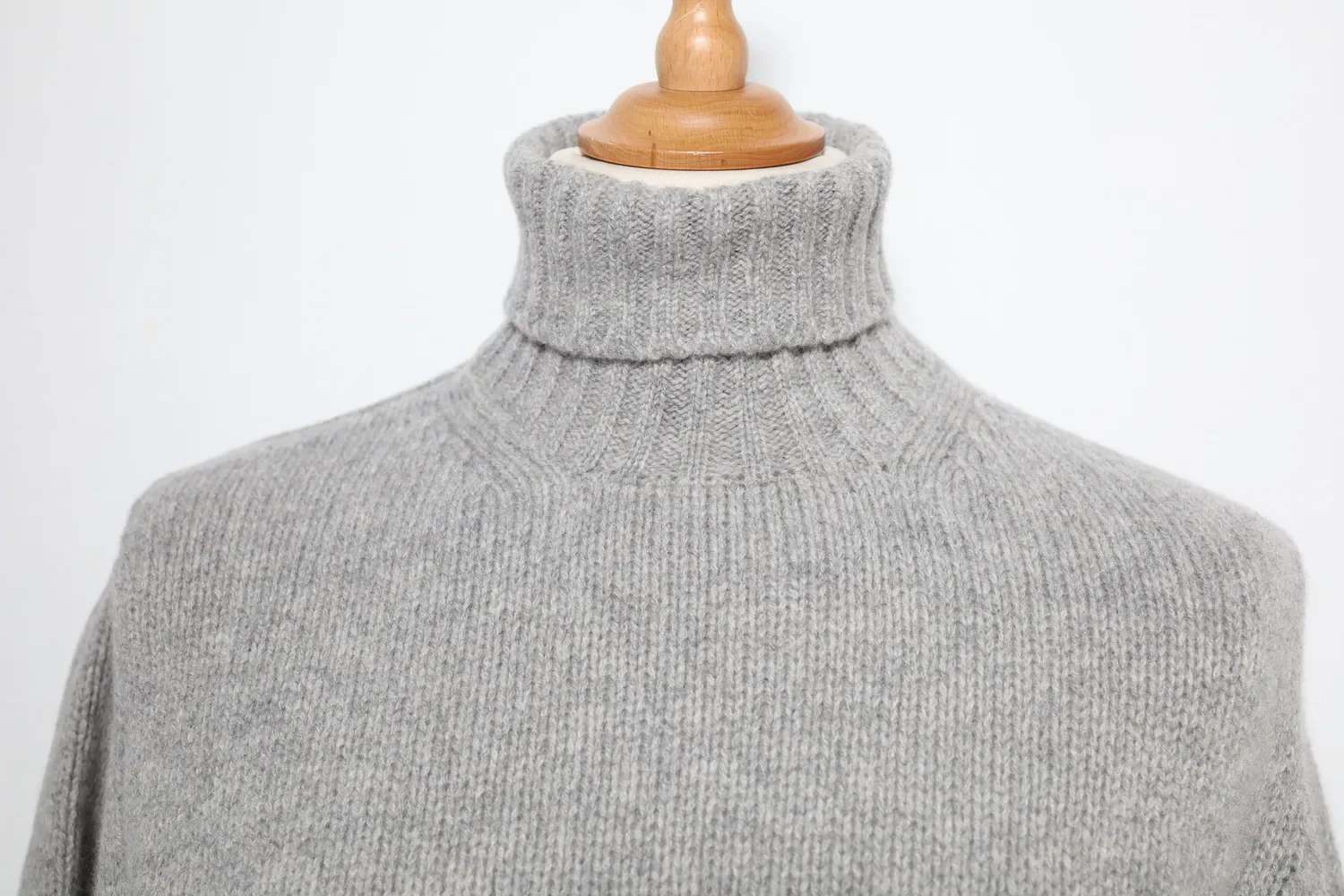 Pull Alain - William Lockie – Image 3