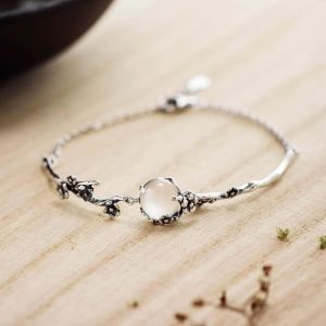 Bracelet  vintage de la fleur de prunier