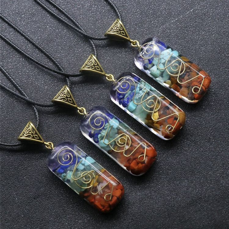 Collier 7 Chakras avec pendentif en amulette naturelle – Image 2