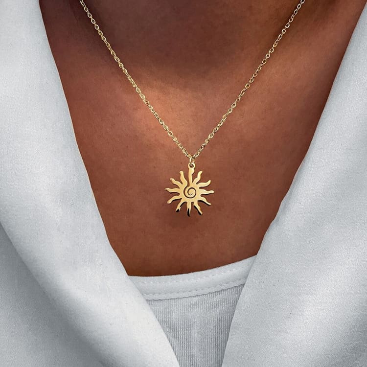Collier 'Espoir' orné d'un Soleil