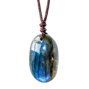 Collier Labradorite Brute – Captivant et Mystique
