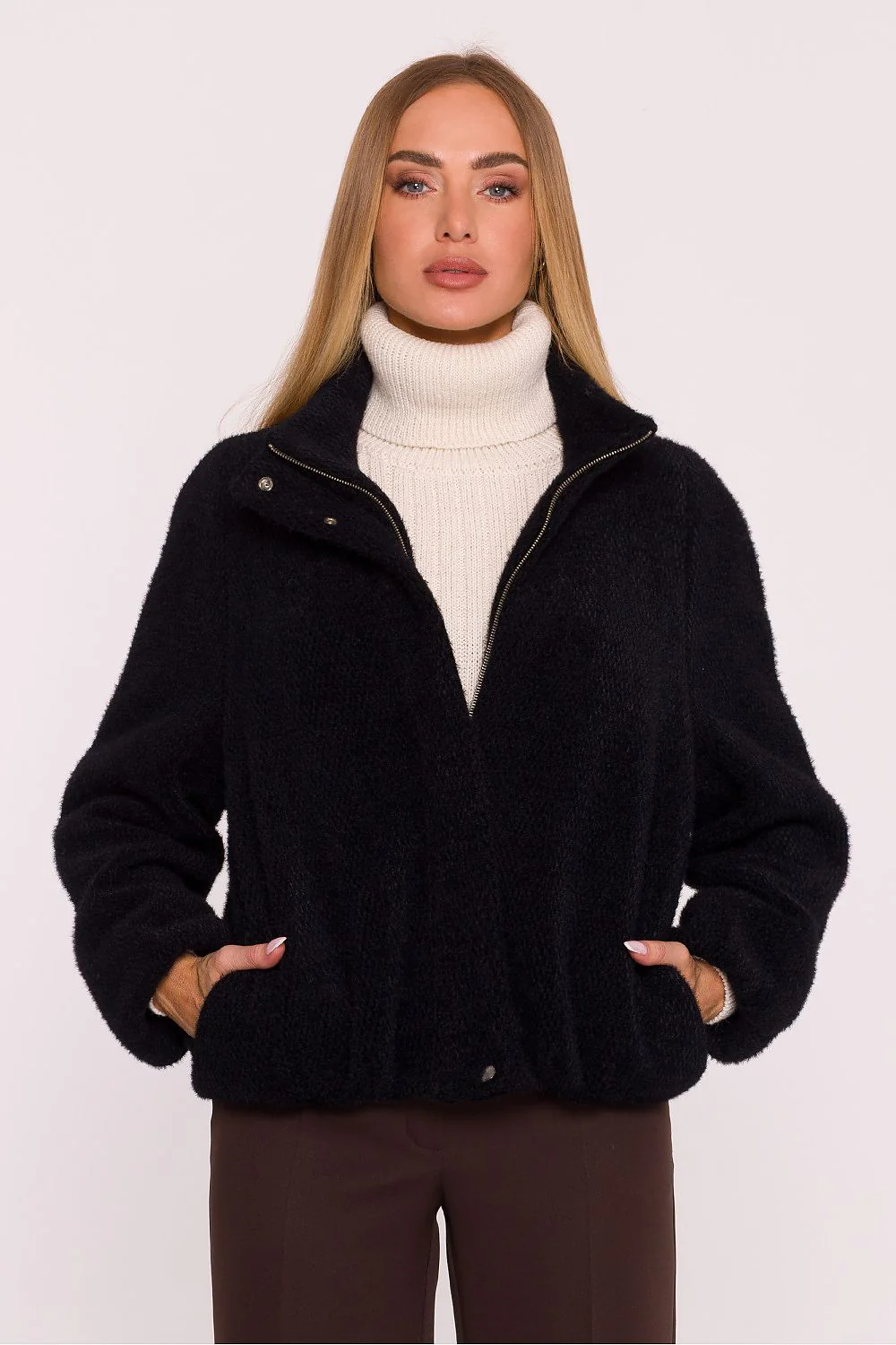 VESTE TRICOT DÉCONTRACTÉE COURTE