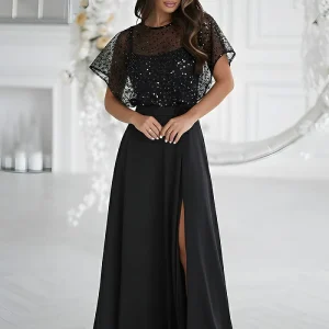 ROBE LONGUE AVEC CAPE TRANSPARENT À SEQUINS