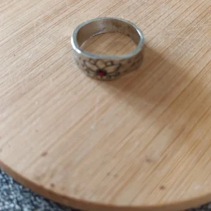 Anneau de la fleur de Lotus